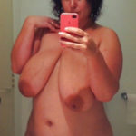 Maman cochonne du 33 cherche amant discret