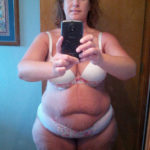 Mature salope dans le 14 cherche plan cul