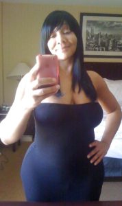 Mature salope dans le 26 cherche plan cul