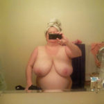 Petit moment sexe dans le 71 avec maman cougar