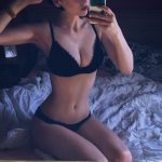 Jeune mère de famille du 47 manque de porno