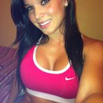 Photo de jeune coquine nue du 80